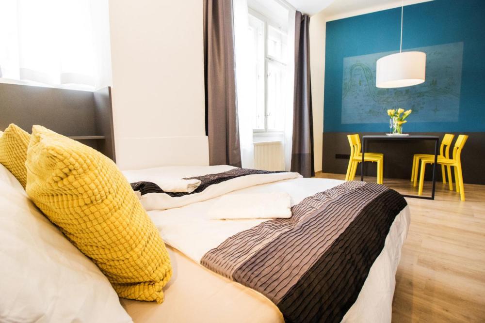 Appartement In The Hearth Of The City Centre, Old Town Square - 3min *